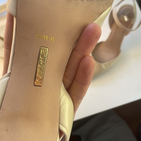 Nude heals - Picture 3 of 3